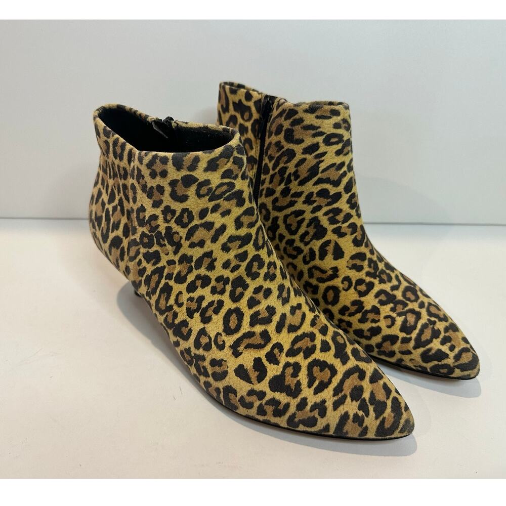 Collection by Clarks Women’s Linvale Sea Leopard Kitten Heel Boots – Size 7.5